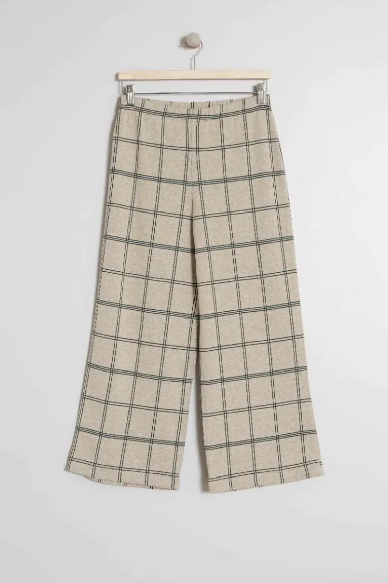 Indi And Cold James Cropped Pant In Beige