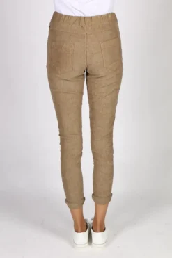 Italian Closet Jogger Pant In Beige