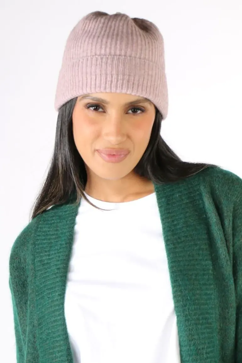 Kapeka Slouch Beanie In Blush