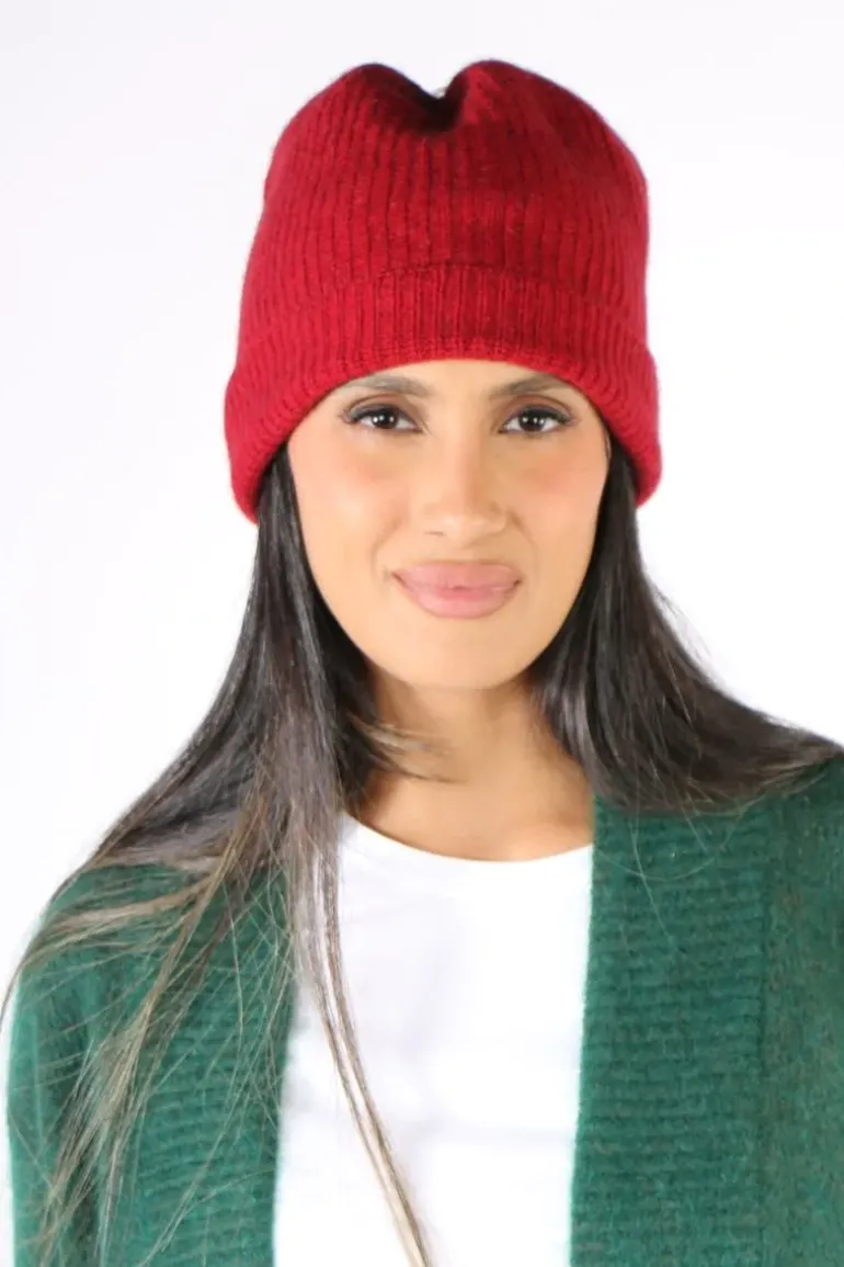 Kapeka Slouch Beanie In Fire