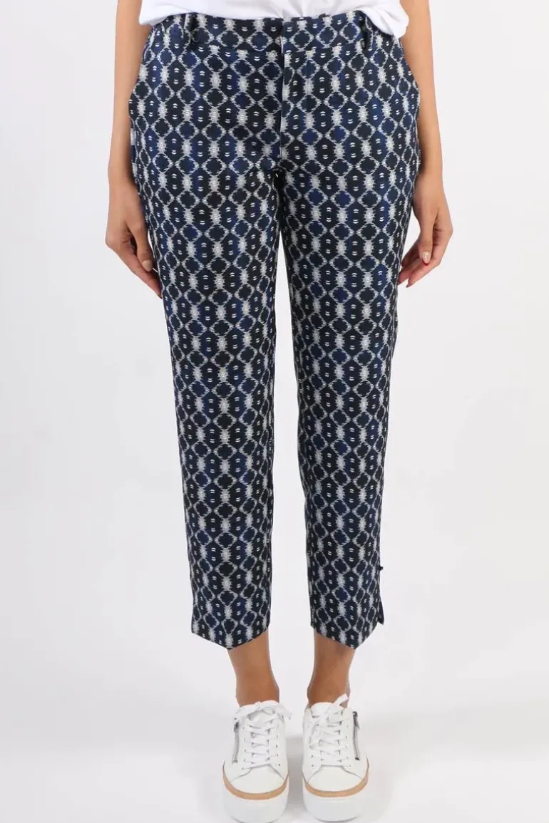 Liverpool Cropped Kelsey Pant In Navy