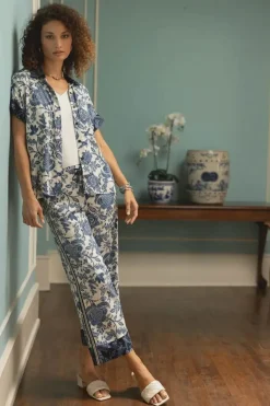 Liverpool Floral Pull On Wide Leg Pants In Floral