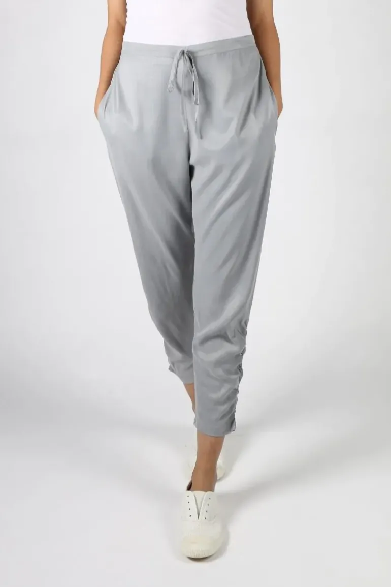 Lounge Cupro Crozet Pants In Dove