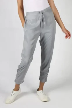 Lounge Cupro Crozet Pants In Dove