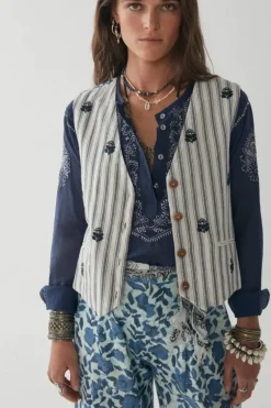 Maison Hotel Giada Vest In White