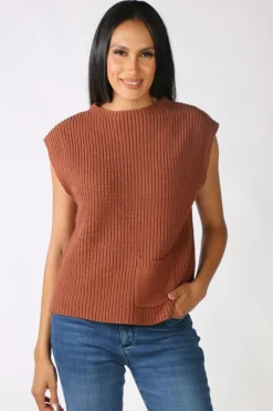 Marco Polo Fishermans Knit Vest In Tan