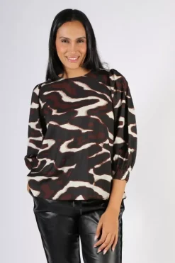 Masai Brisa Printed Top In Coffee