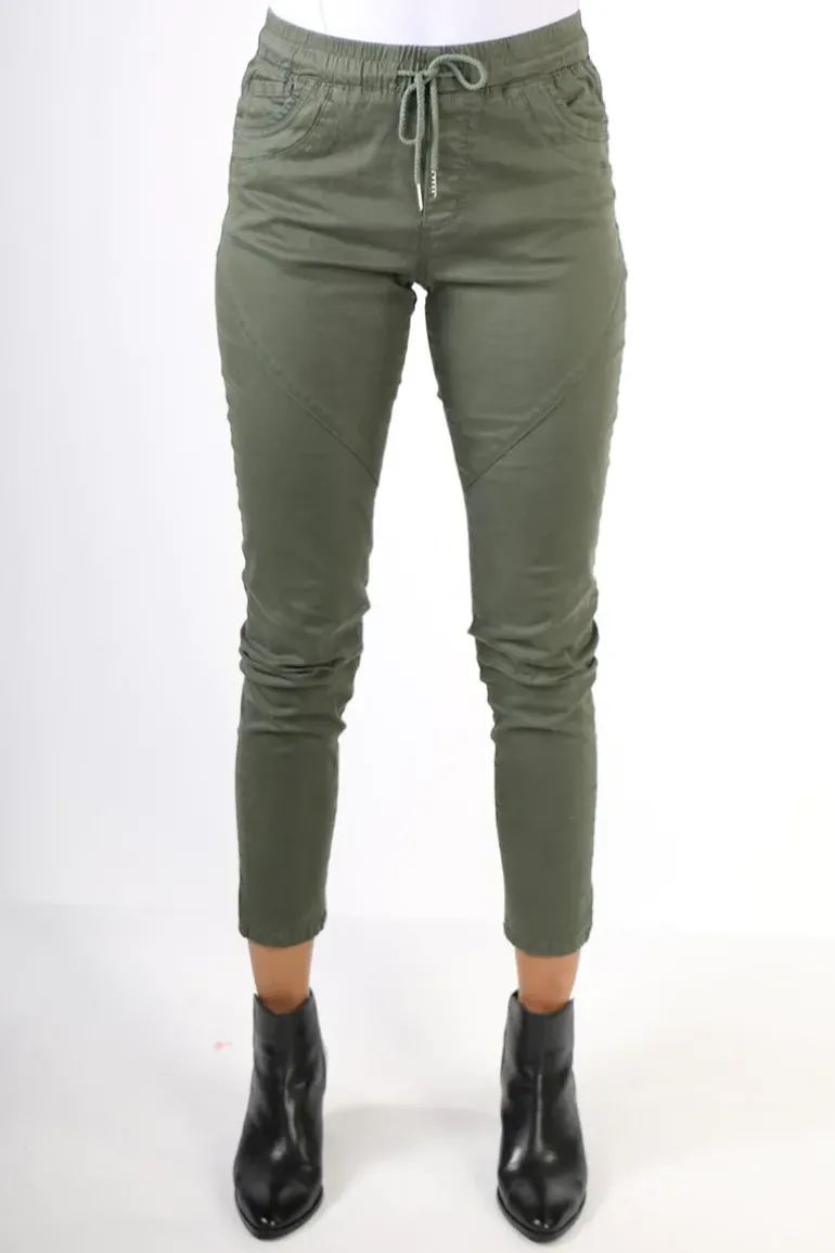 Milson Marizo Jogger Pant In Forest