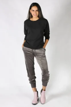 NYDJ Luxe Cotton Sweat In Black