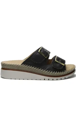 Oasis Wedge Sandal By Sala In Black