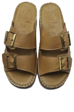 Oasis Wedge Sandal By Sala In Coconut