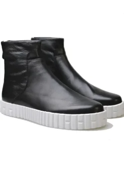 Osh Boot By Django & Juliette In Black And White