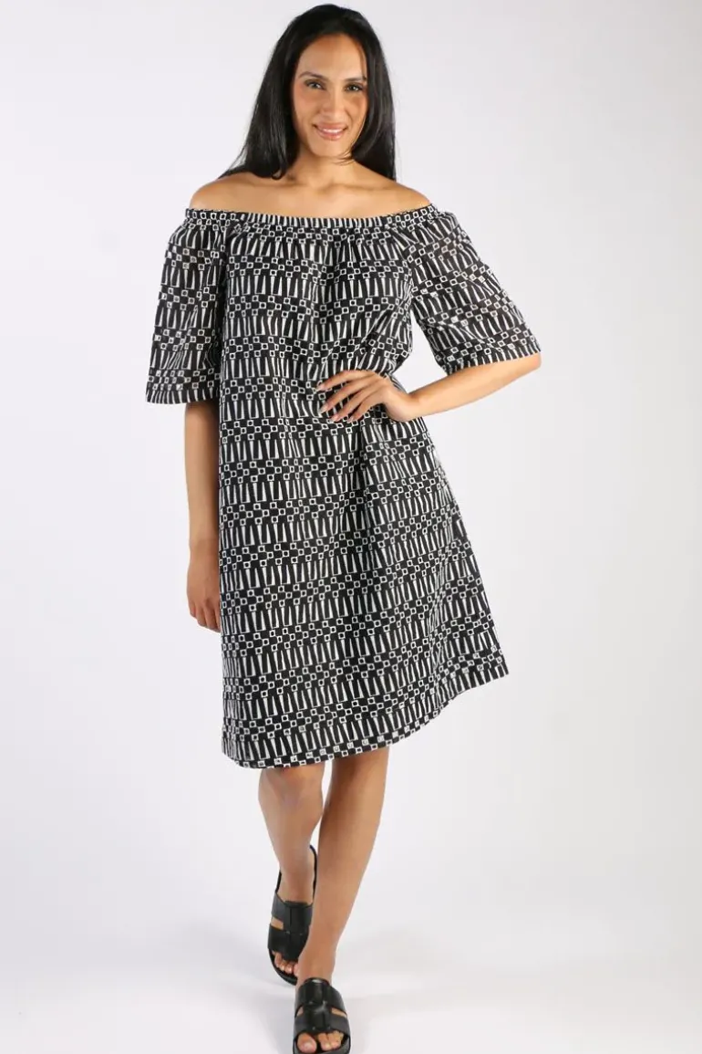 Ping Pong Broiderie Dress In Black
