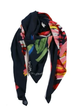 POM Expressive Parrot Shawl