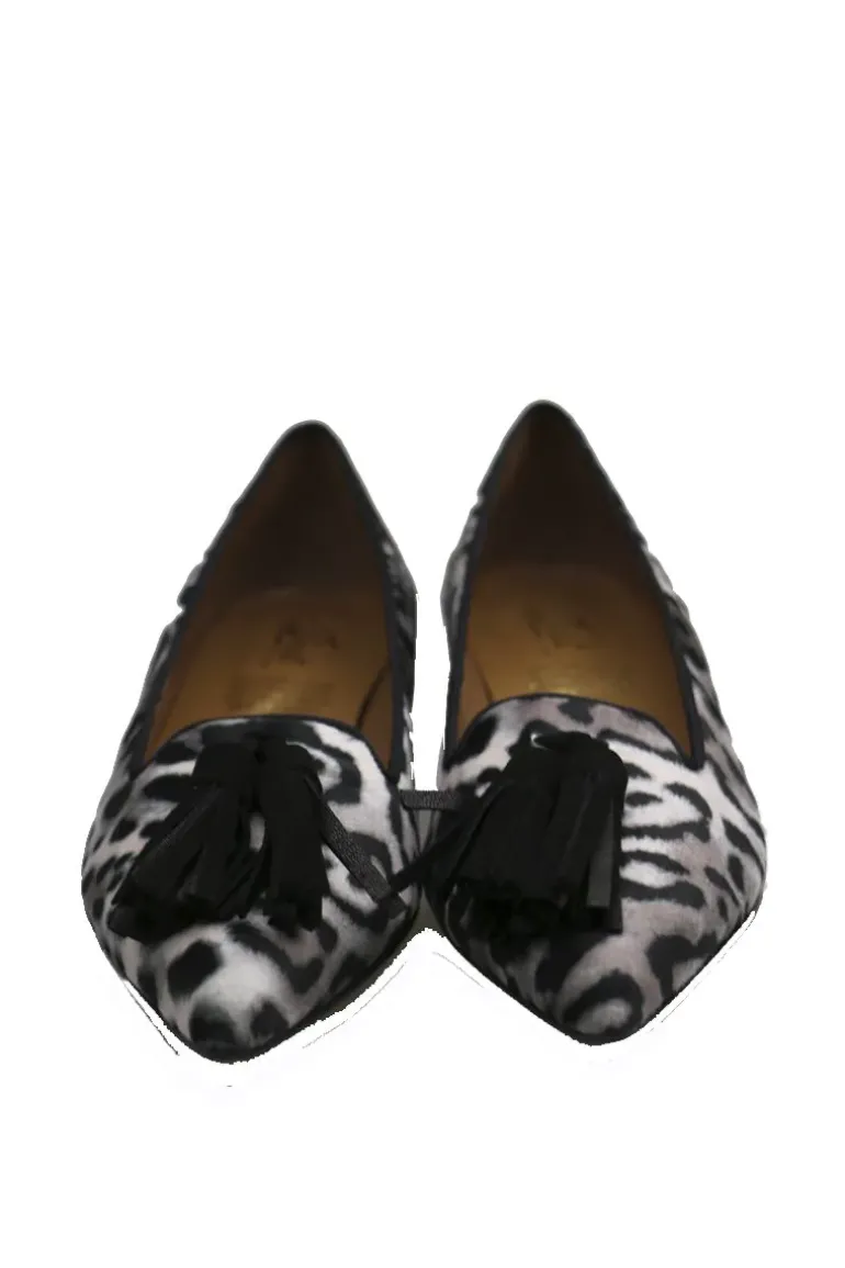 Quait Velvet Animal Flat