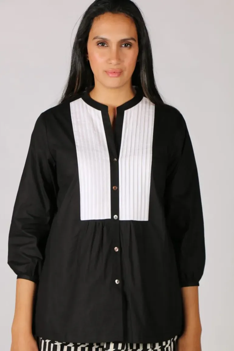 Spira Shirt By Bagruu In Black