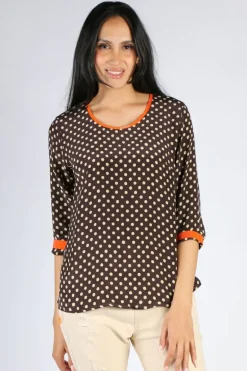 Spot Sarine Top In Chocolate By Anupamaa
