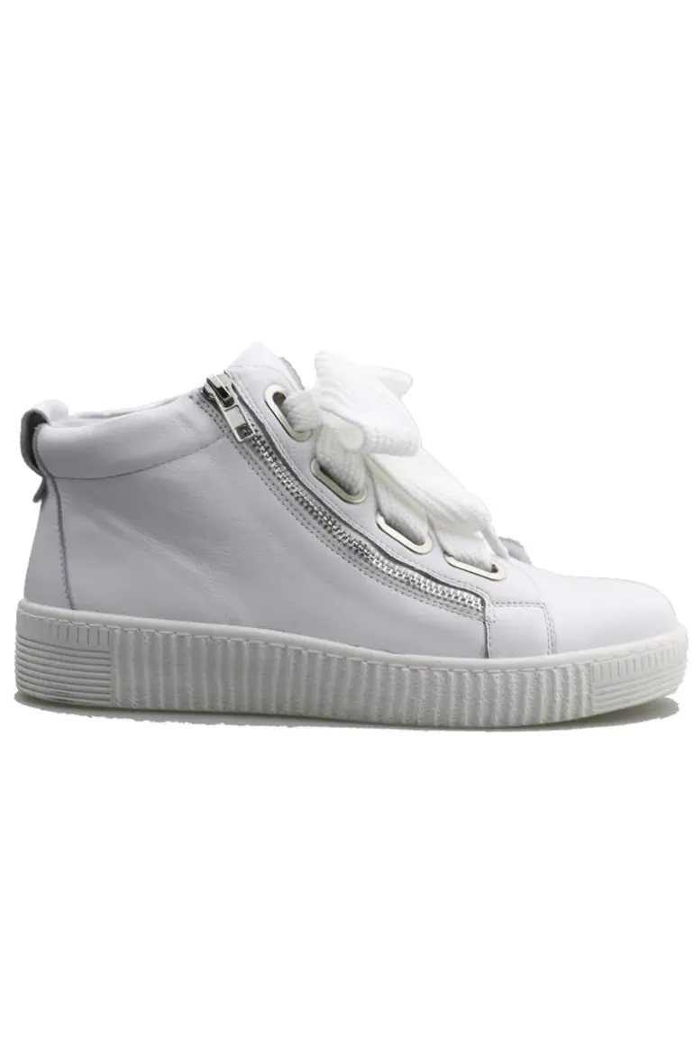Thendo Sneaker By Django & Juliette In White