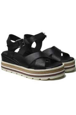 Thyme And Co Tinana Sandal In Black