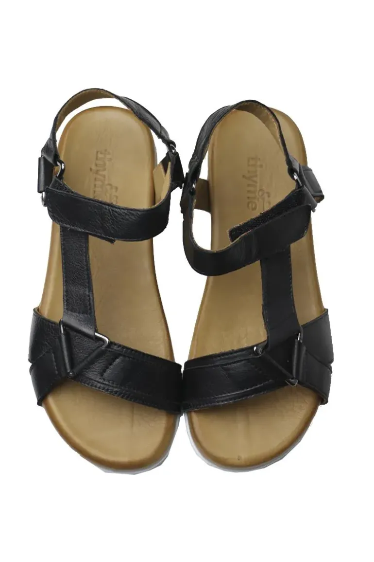 Thyme And Co Torque Sandal In Black