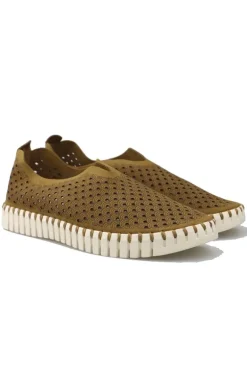 Tulip Flat By Ilse Jacobsen In Cashew