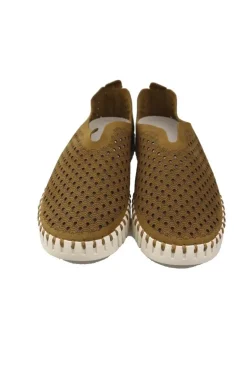 Tulip Flat By Ilse Jacobsen In Cashew
