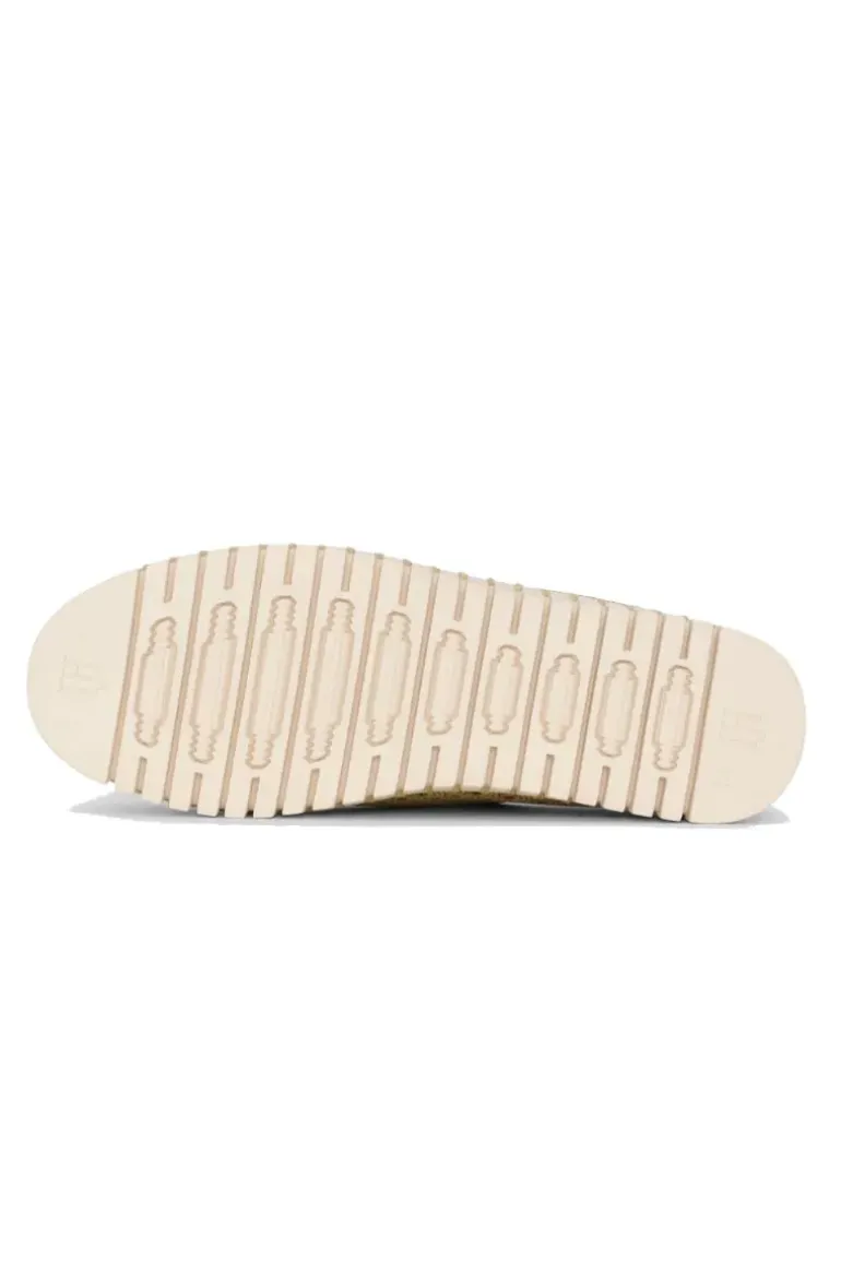 Tulip Flat By Ilse Jacobsen In Citronella