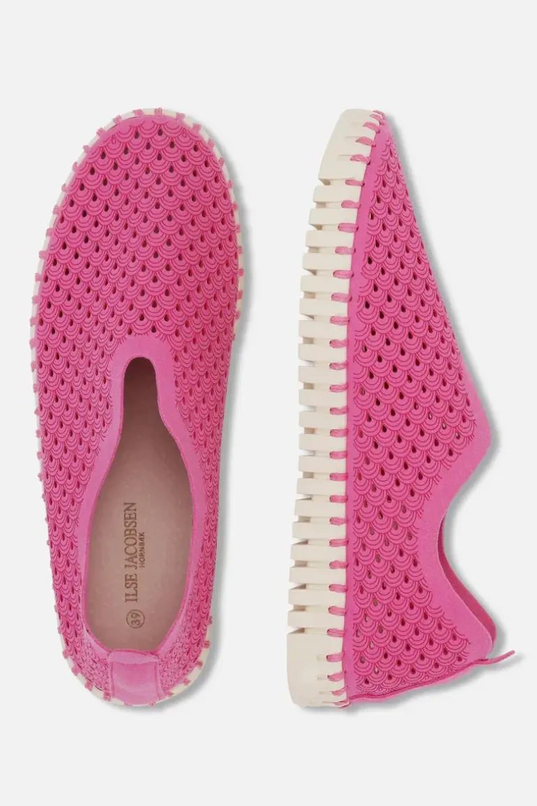 Tulip Flat By Ilse Jacobsen In Rose Violet
