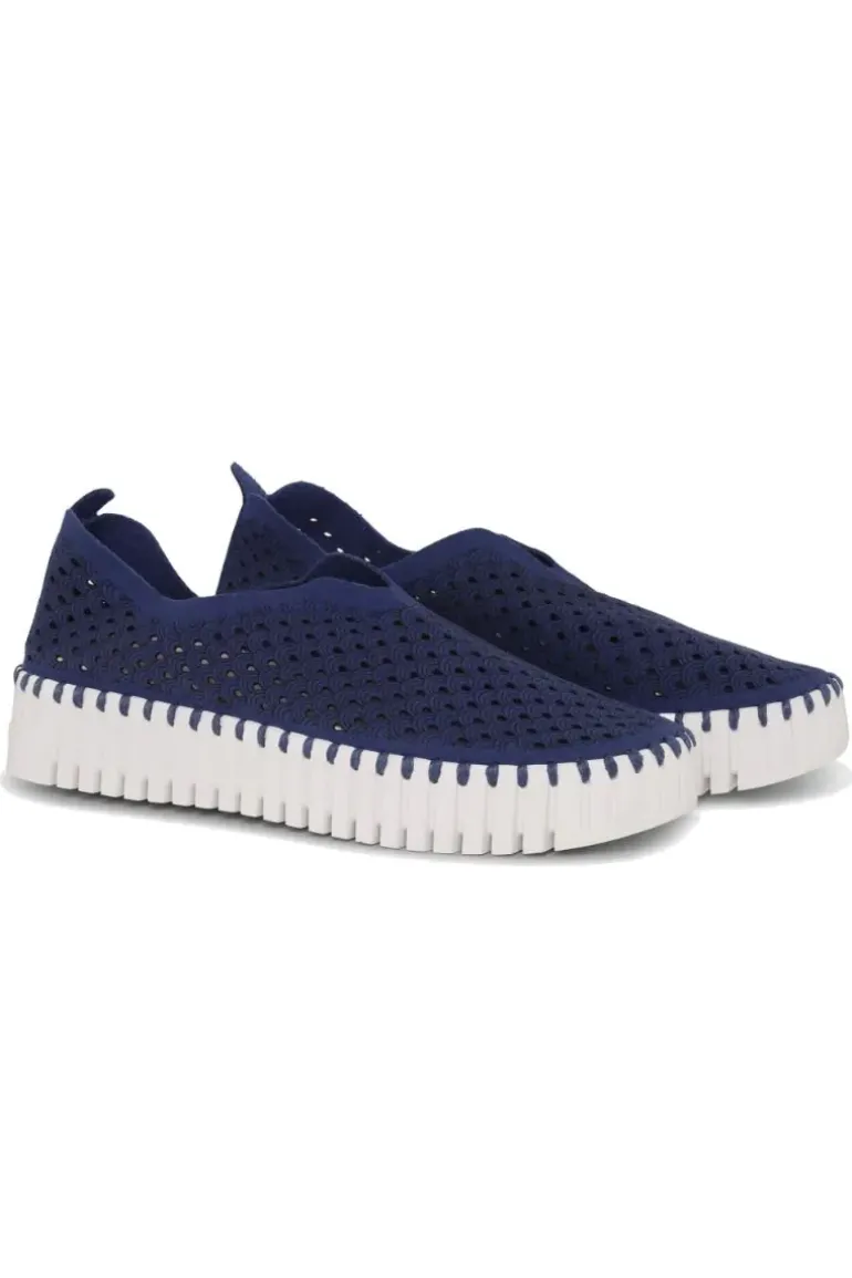 Tulip Platform Flat By Ilse Jacobsen In Indigo