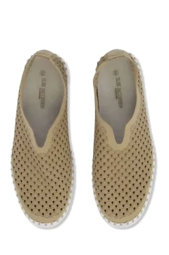 Tulip Platform Shoe By Ilse Jacosben In Latte