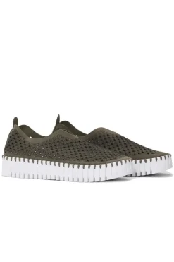 Tulip Platform Shoe By Ilse Jacosben In Olive