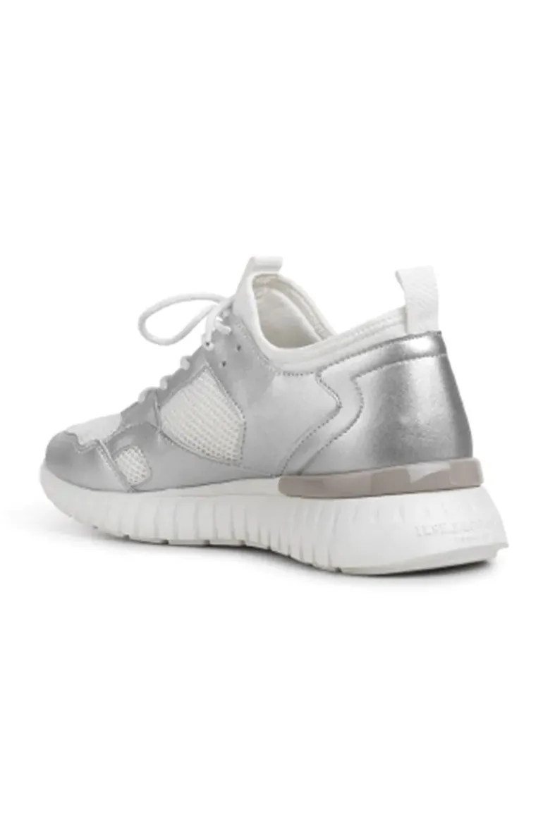 Tulip Sneaker By Ilse Jacobsen In Silver