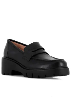 Unice Brogue Shoe In Django & Juliette In Black