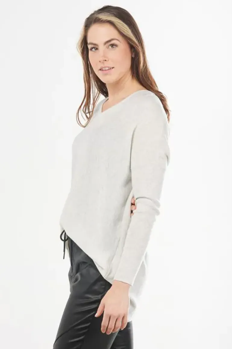 V Neck Jumper In Cloud By Bridge & Lord