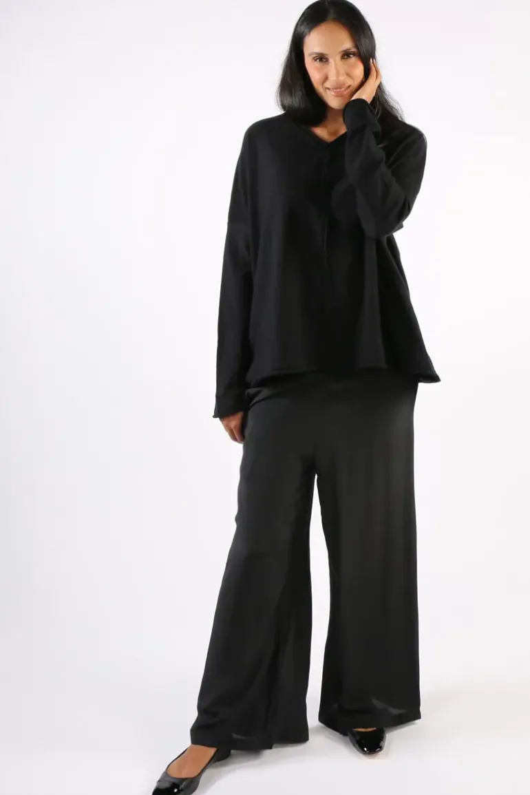 Vale & Ward Joel Sweater In Black