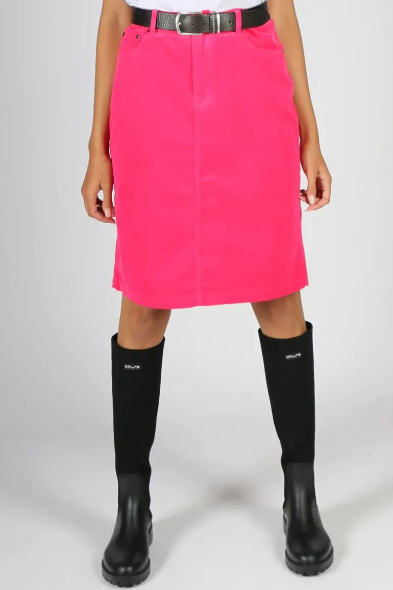 Vassalli Corduroy Skirt In Hot Pink