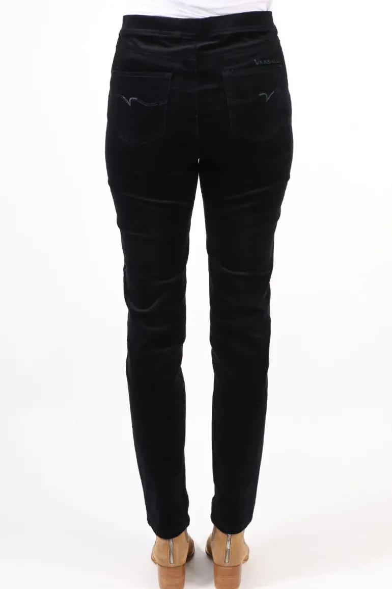Vassalli Skinny Leg Pinwale Cord Pull On Pant In Midnight