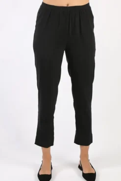 Verge Saga 7/8th Pant In Black