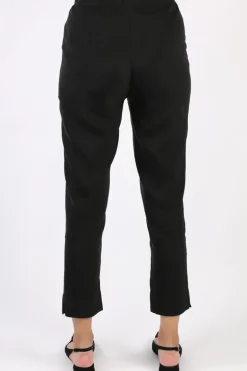 Verge Saga 7/8th Pant In Black